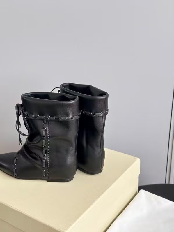 20251128175425774 340